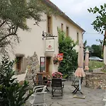 Apartamento Mit Terrasse Im Sanierten Fachwerkhof By Interhome Maxen