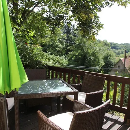 アパート Mit Terrasse Im Sanierten Fachwerkhof By Interhome *
