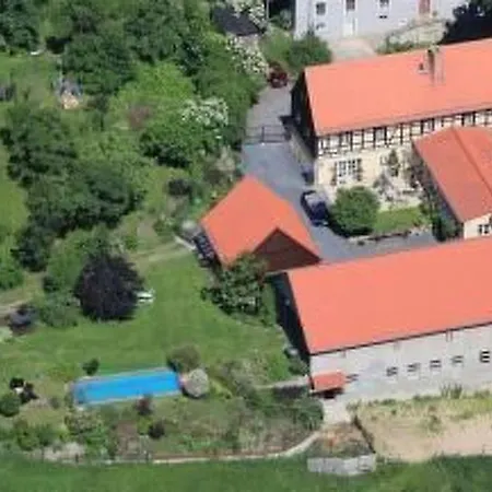 Mit Terrasse Im Sanierten Fachwerkhof By Interhome Lägenhet Maxen