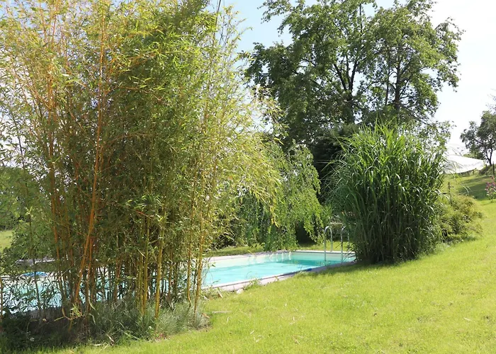 Mit Terrasse Im Sanierten Fachwerkhof By Interhome アパート *